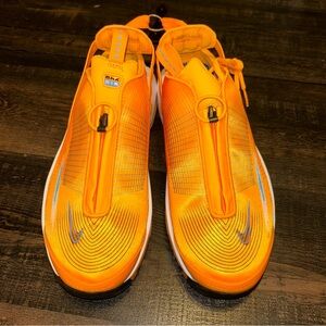 Nike Air Max Craze Women's 10 (Men 8.5) Laser Orange FZ2089 800 NWOT